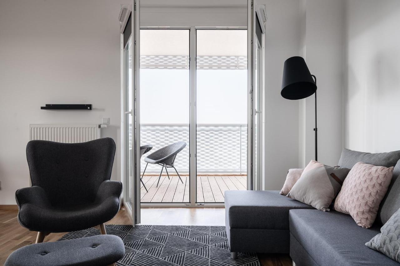 Rentplanet - Apartamenty Atal Tower Wrocław Extérieur photo